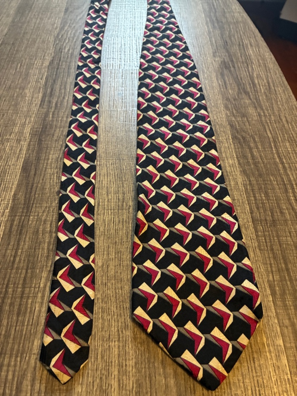 Men's Geometric Black, Red & Gold Tie - Bold Pattern